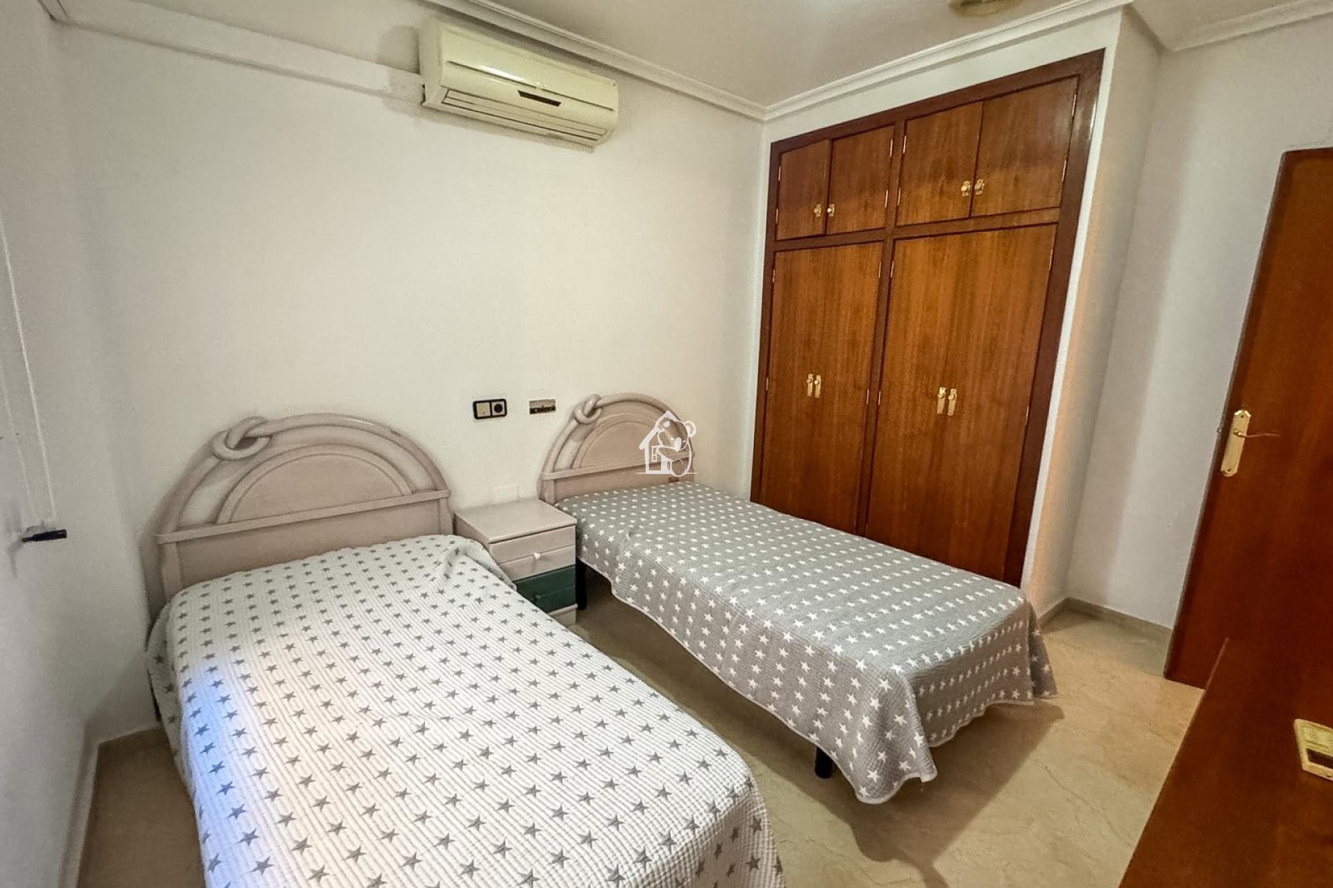 Lange Termijn Verhuur - Appartement / flat - Torrevieja - Torrevieja Centro
