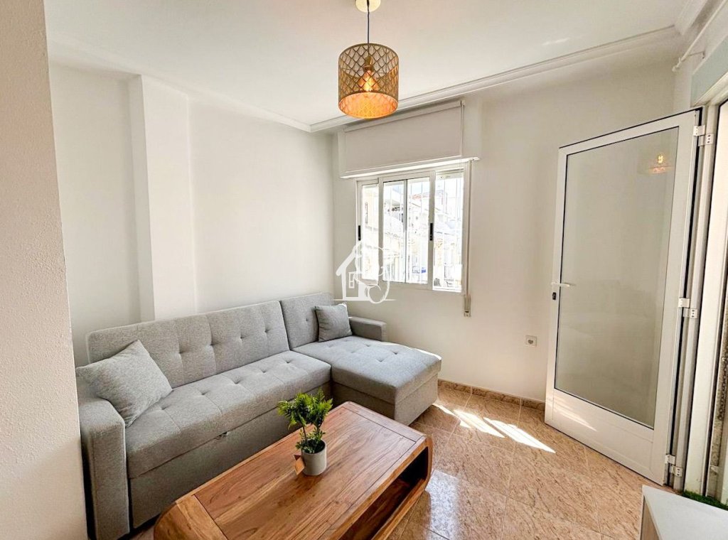 Lange Termijn Verhuur - Appartement / flat - Torrevieja - Torrevieja Centro