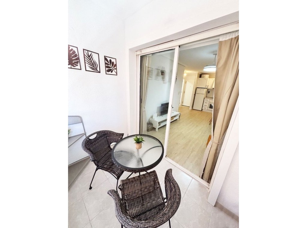 Lange Termijn Verhuur - Appartement / flat - Torrevieja