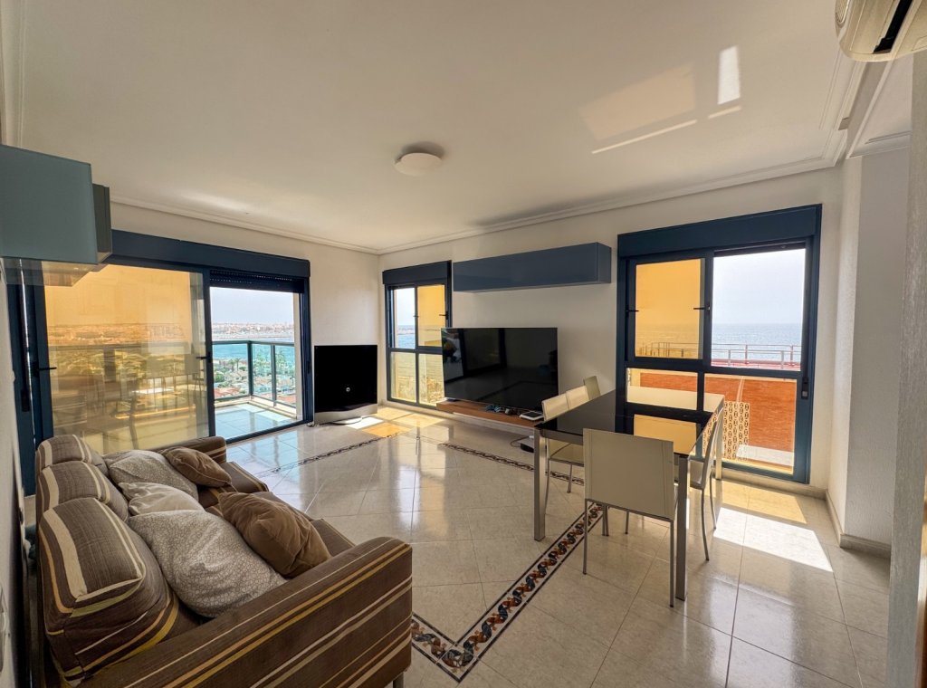 Lange Termijn Verhuur - Appartement / flat - Torrevieja