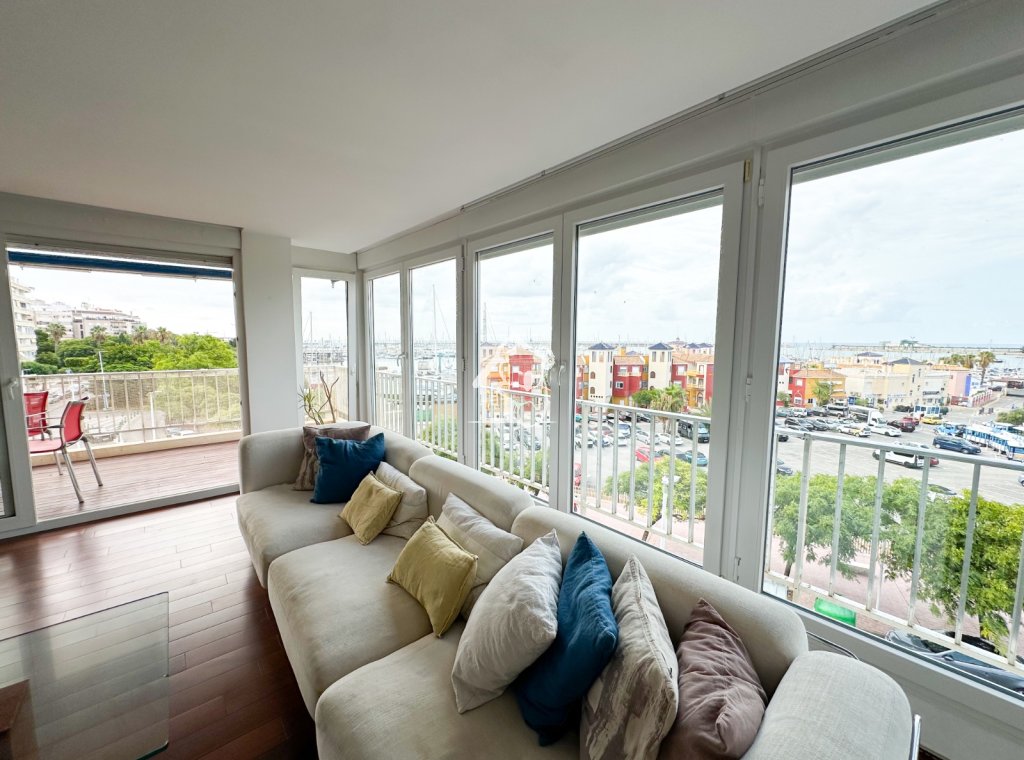 Lange Termijn Verhuur - Appartement / flat - Torrevieja