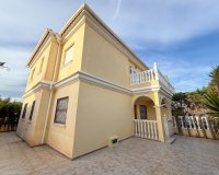 Lange Termijn Verhuur - Bungalow - Torrevieja - Nueva Torrevieja - Aguas Nuevas