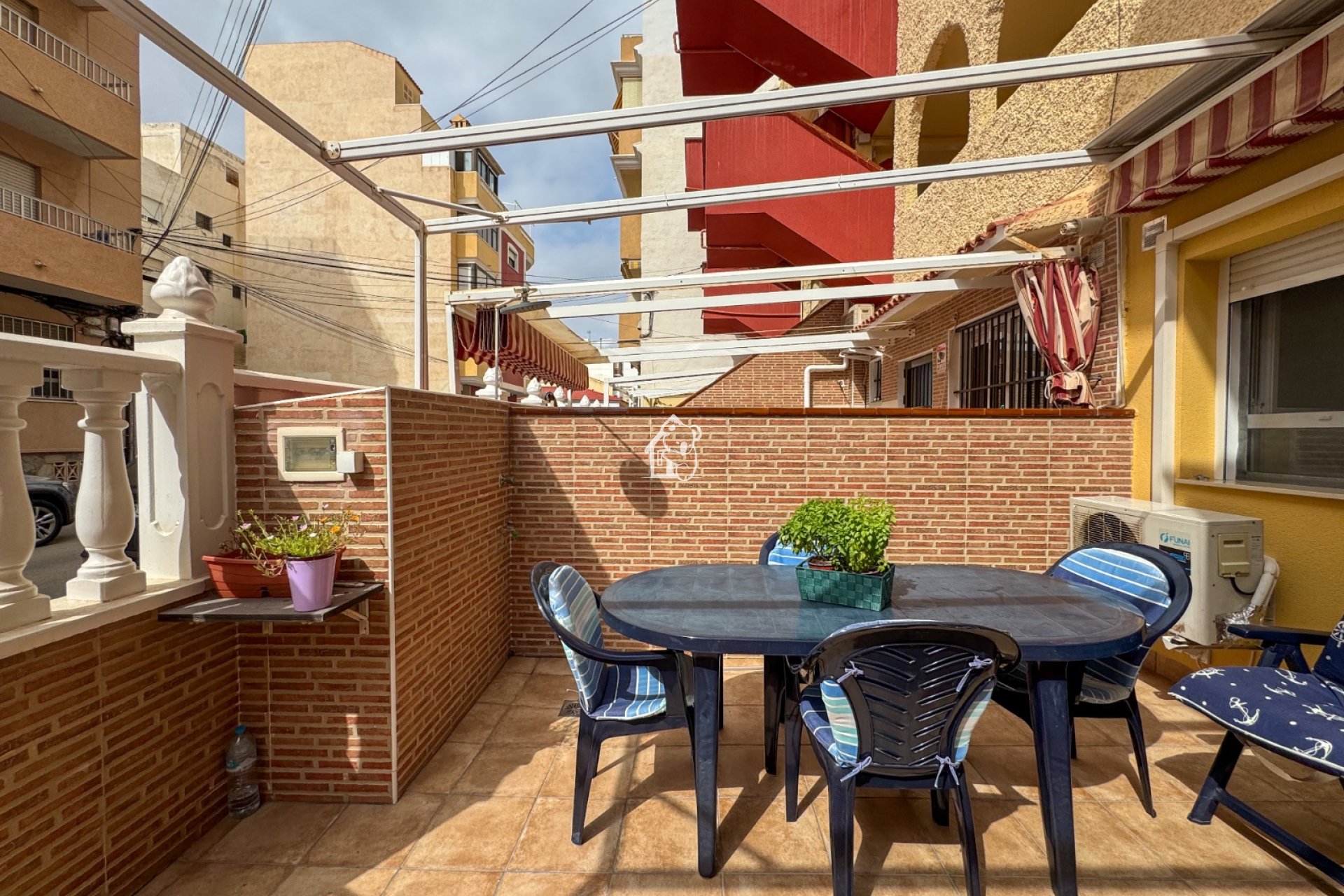 Lange Termijn Verhuur - Bungalow - Torrevieja - Torrelamata - La Mata