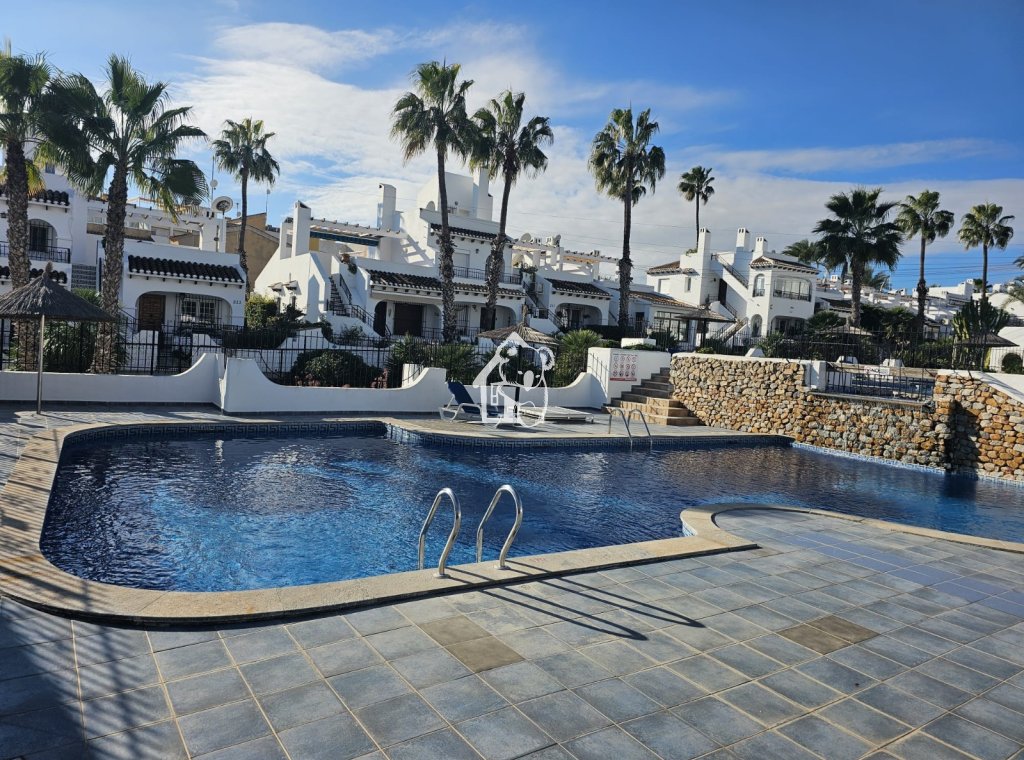 Lange Termijn Verhuur - Herenhuis - Orihuela Costa - Villamartín