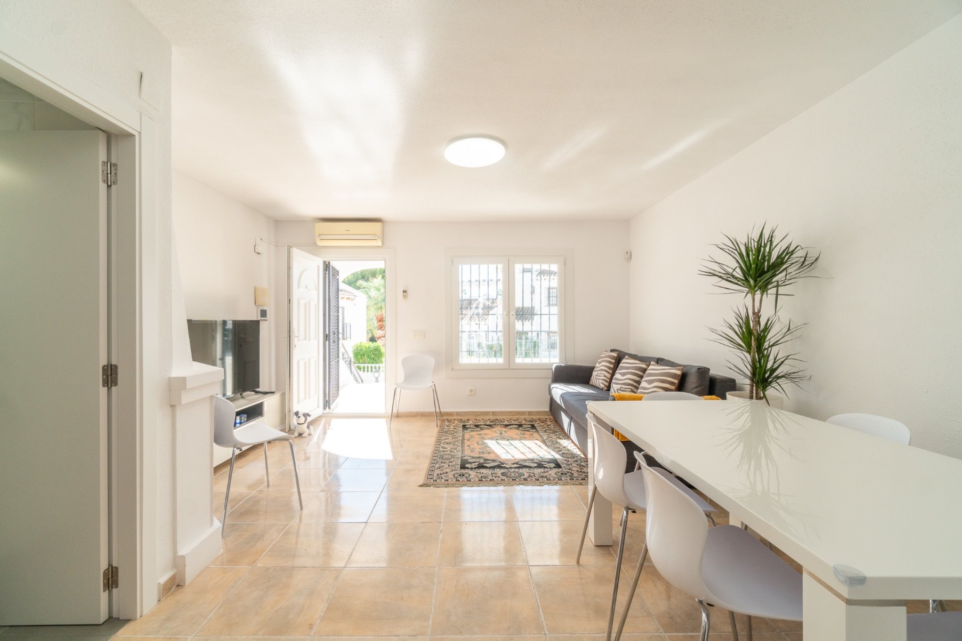 Lange Termijn Verhuur - Herenhuis - Orihuela Costa - Villamartín