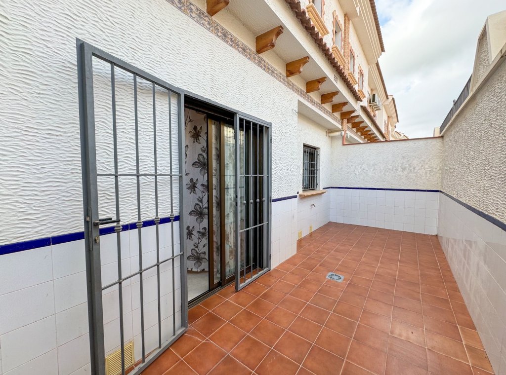 Lange Termijn Verhuur - Herenhuis - San Miguel de Salinas