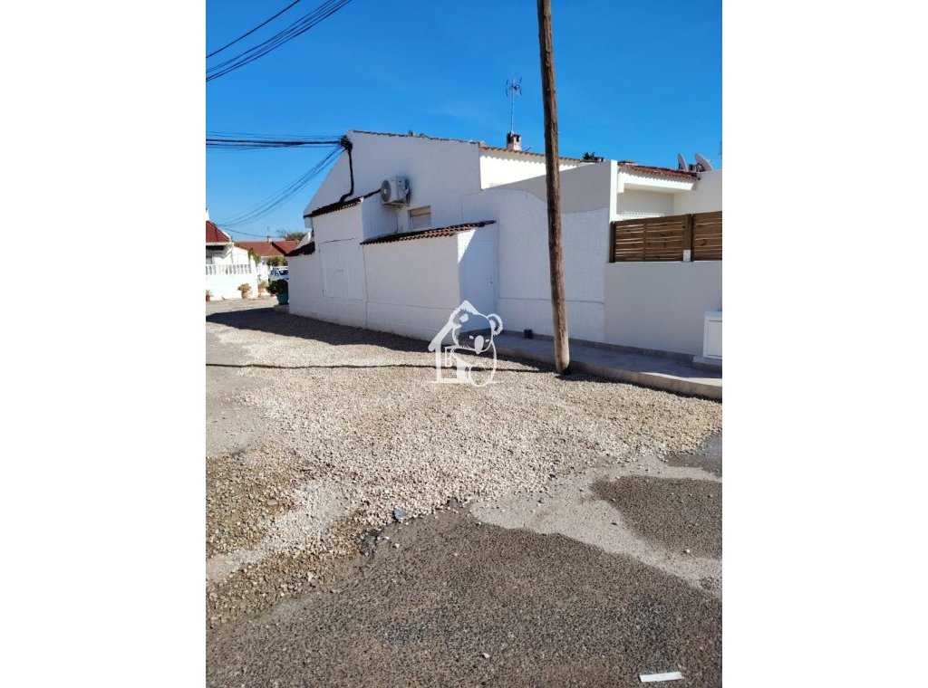Lange Termijn Verhuur - Herenhuis - Torrevieja - La Siesta - El Salado -  Torreta