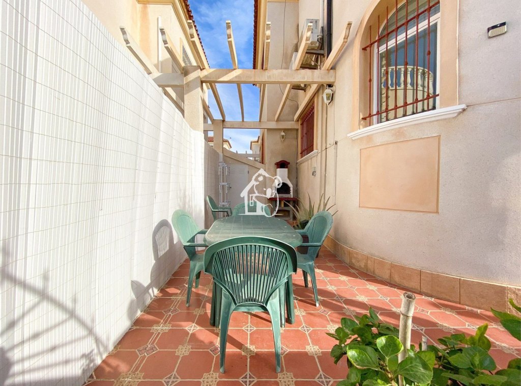 Lange Termijn Verhuur - Herenhuis - Torrevieja - Nueva Torrevieja - Aguas Nuevas