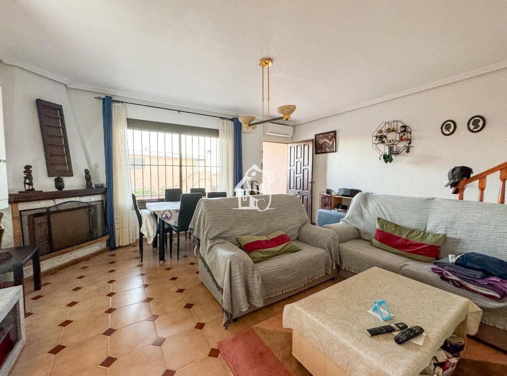 Lange Termijn Verhuur - Herenhuis - Torrevieja - Torrevieja Centro