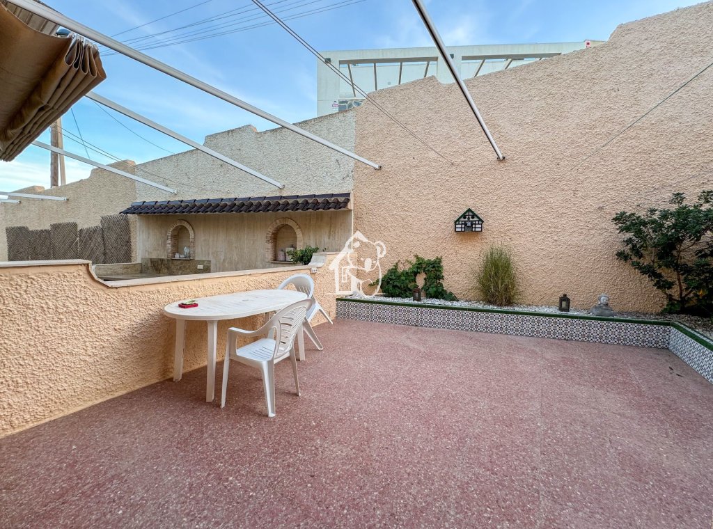 Lange Termijn Verhuur - Herenhuis - Torrevieja - Torrevieja Centro