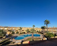 Lange Termijn Verhuur - Herenhuis - Torrevieja