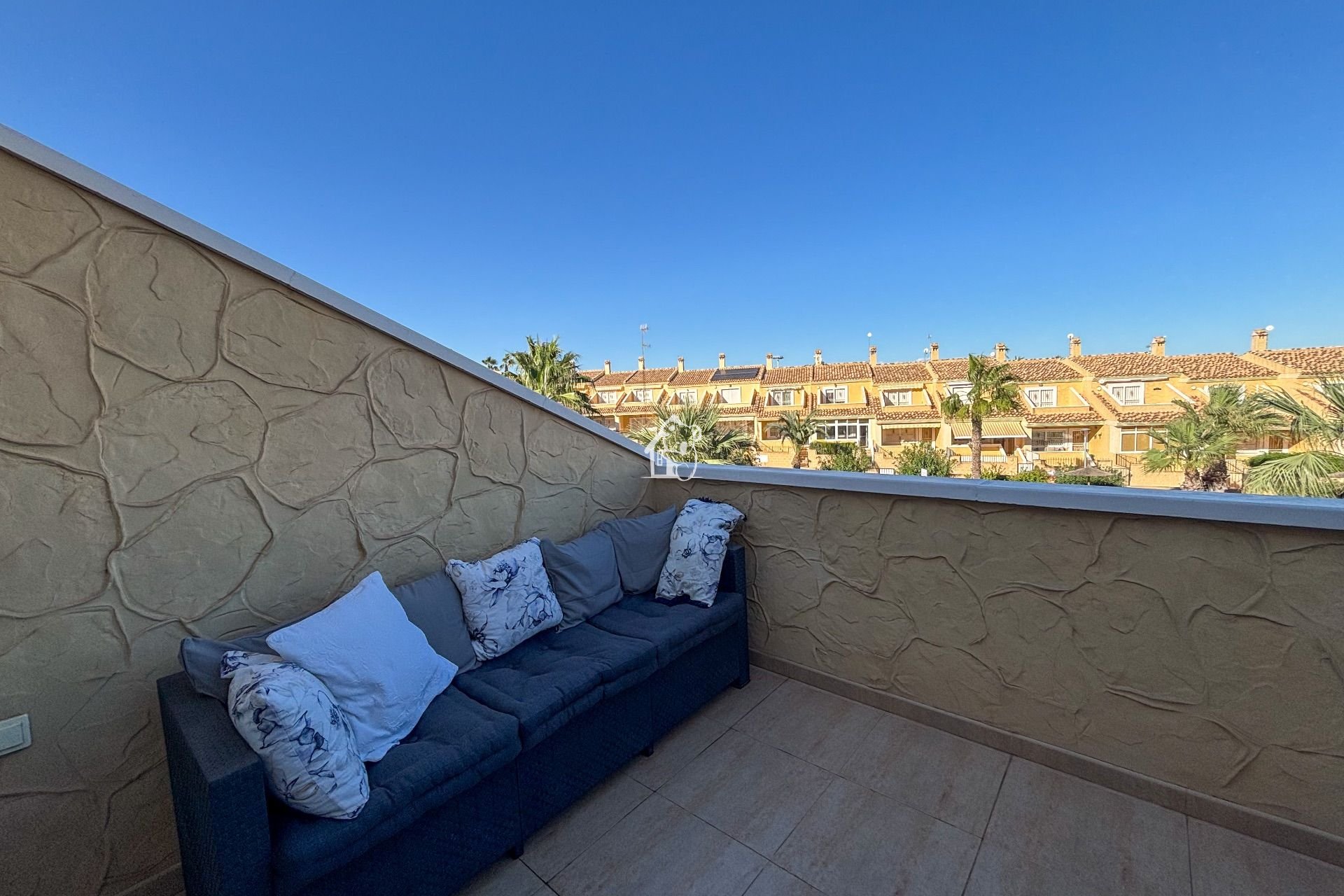 Lange Termijn Verhuur - Herenhuis - Torrevieja