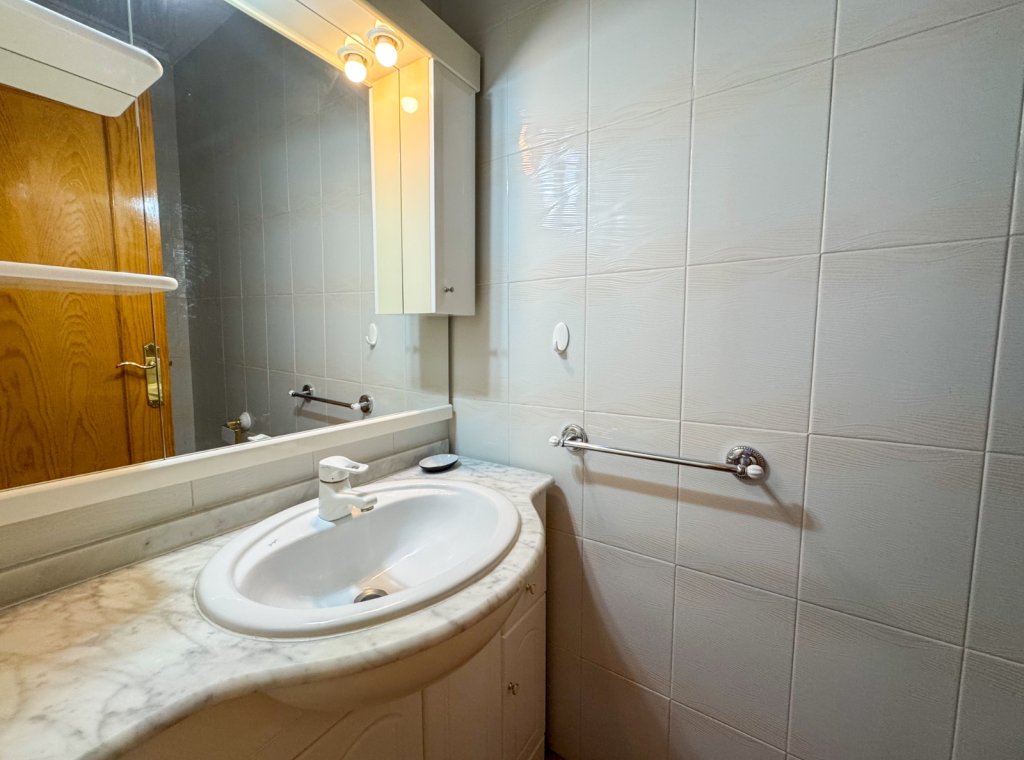 Lange Termijn Verhuur - Huizen in de stad - Orihuela