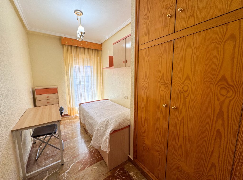 Lange Termijn Verhuur - Huizen in de stad - Orihuela