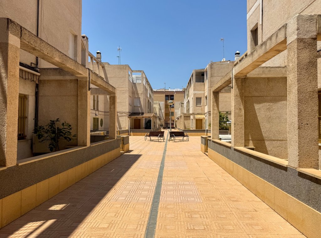 Lange Termijn Verhuur - Huizen in de stad - Orihuela