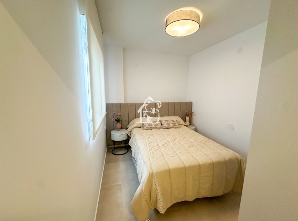 Lange Termijn Verhuur - Penthouse - Torrevieja - Playa de los Locos