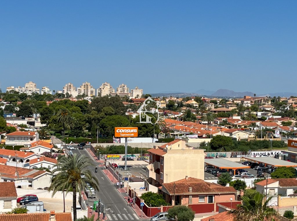 Lange Termijn Verhuur - Penthouse - Torrevieja - Playa de los Locos