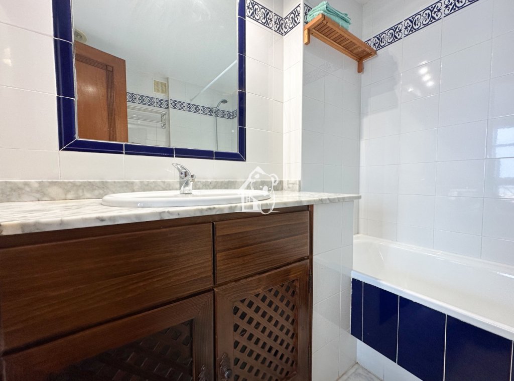 Lange Termijn Verhuur - Penthouse - Torrevieja - Playa de los Locos