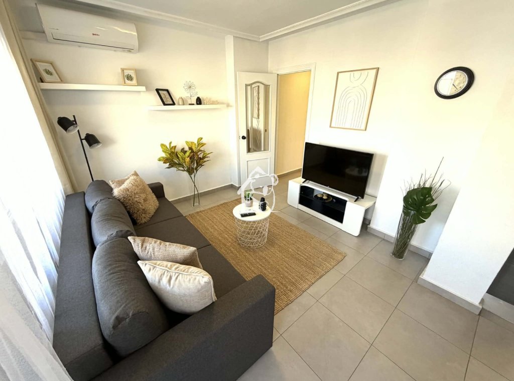 Lange Termijn Verhuur - Penthouse - Torrevieja - Playa de los Locos