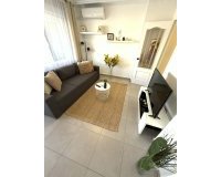 Lange Termijn Verhuur - Penthouse - Torrevieja - Playa de los Locos