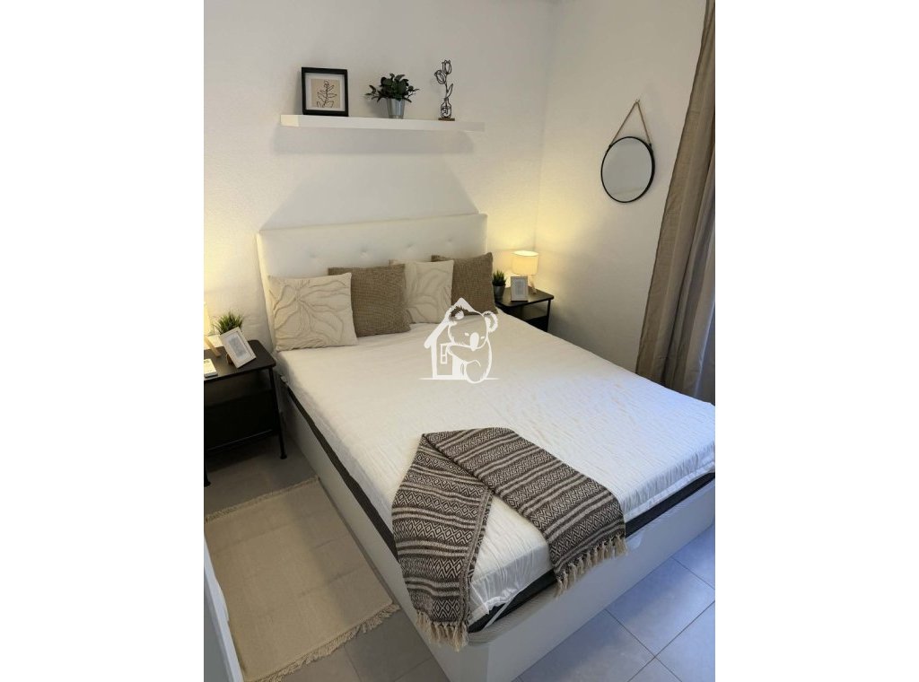 Lange Termijn Verhuur - Penthouse - Torrevieja - Playa de los Locos