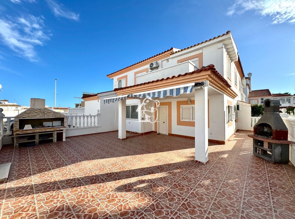 Lange Termijn Verhuur - Villa - La Zenia