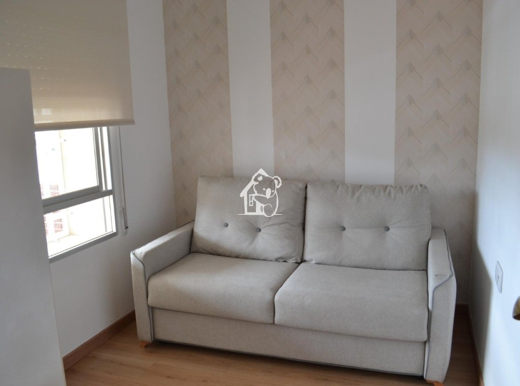 Lange Termijn Verhuur - Villa - Orihuela Costa - Cabo roig - La Zenia