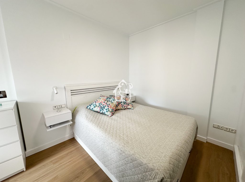 Lange Termijn Verhuur - Villa - Orihuela Costa - Cabo roig - La Zenia