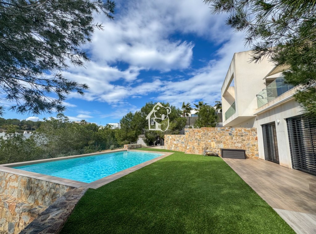 Lange Termijn Verhuur - Villa - Orihuela Costa - Campos de Golf