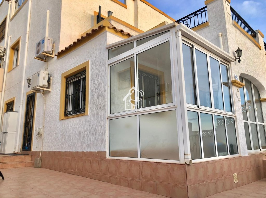 Lange Termijn Verhuur - Villa - Orihuela Costa - Los Altos