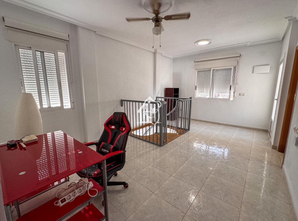 Lange Termijn Verhuur - Villa - Orihuela Costa - Los Altos