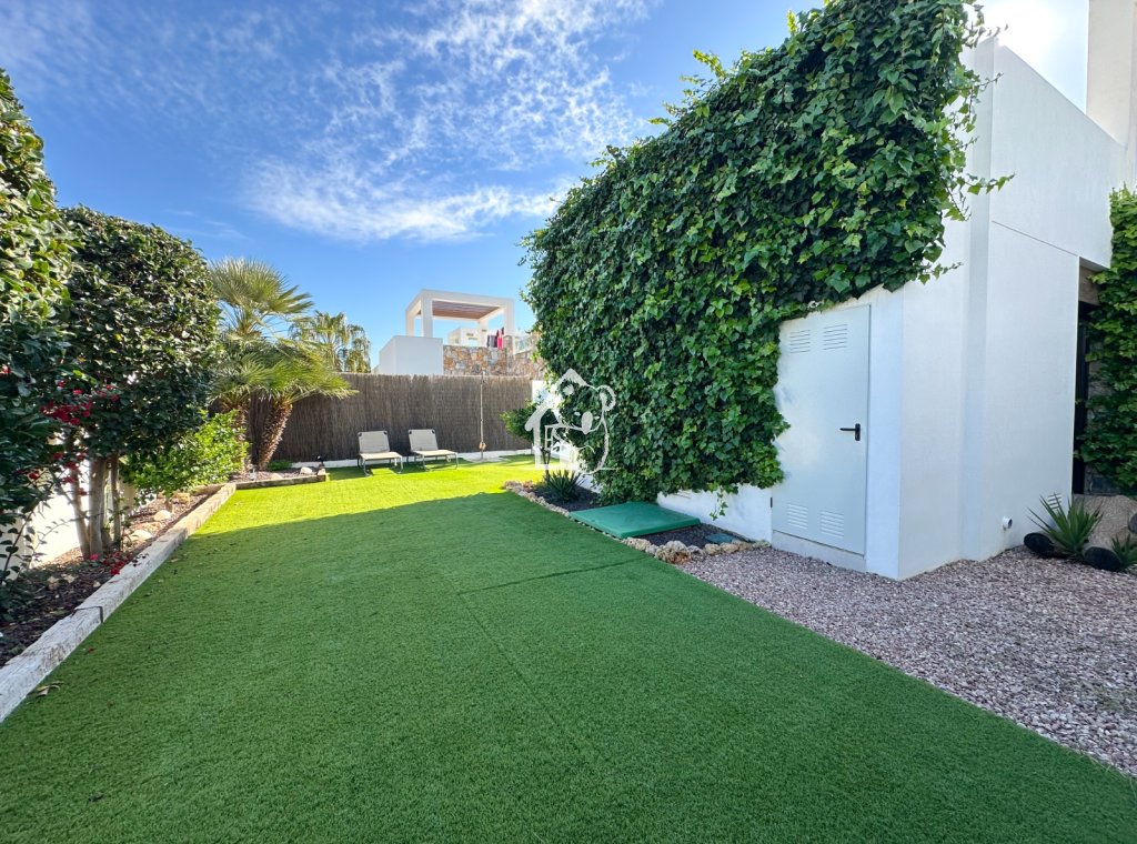 Lange Termijn Verhuur - Villa - Orihuela Costa - Los Dolses