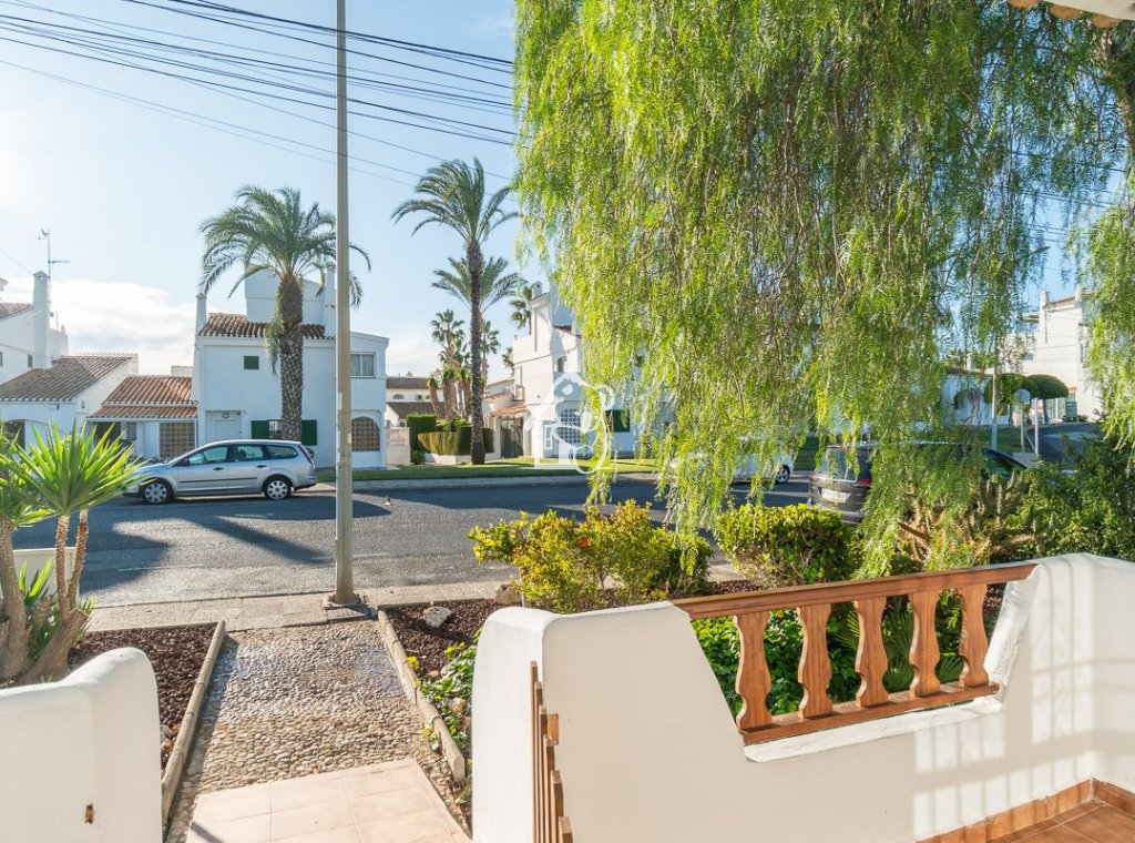 Lange Termijn Verhuur - Villa - Orihuela Costa - Villamartín