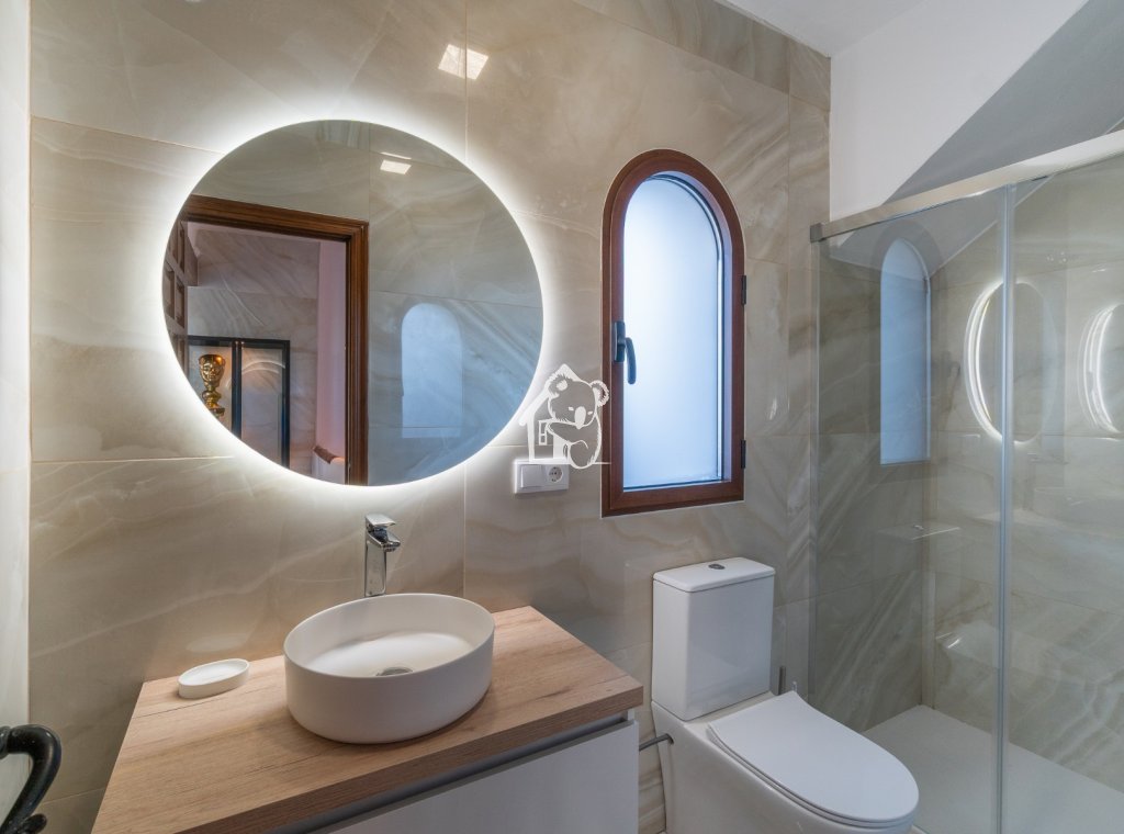 Lange Termijn Verhuur - Villa - Orihuela Costa - Villamartín