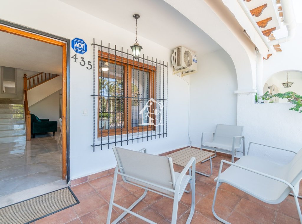 Lange Termijn Verhuur - Villa - Orihuela Costa - Villamartín