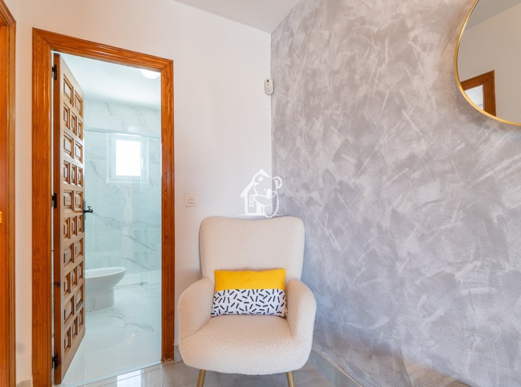 Lange Termijn Verhuur - Villa - Orihuela Costa - Villamartín