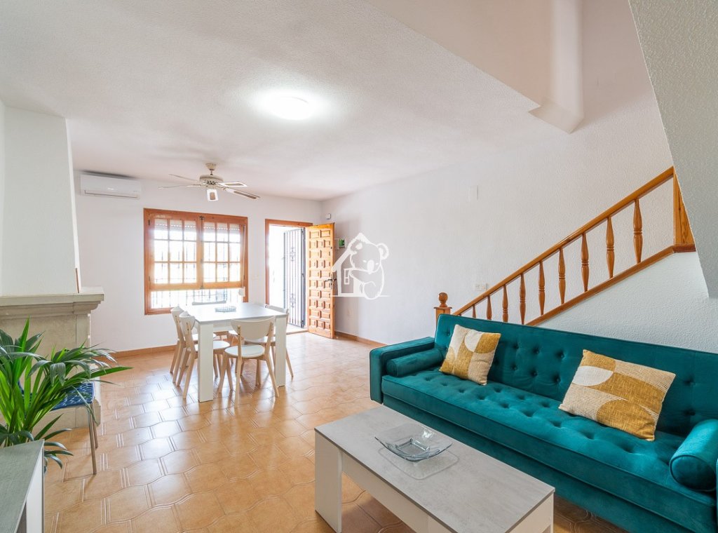 Lange Termijn Verhuur - Villa - Orihuela Costa - Villamartín