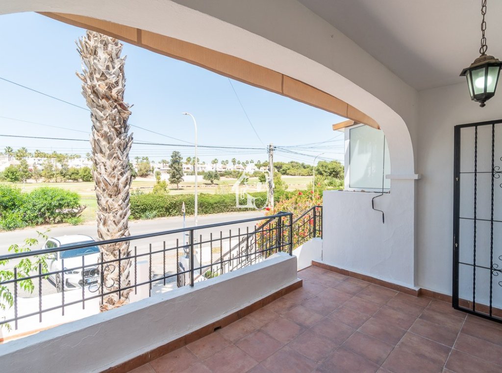 Lange Termijn Verhuur - Villa - Orihuela Costa - Villamartín