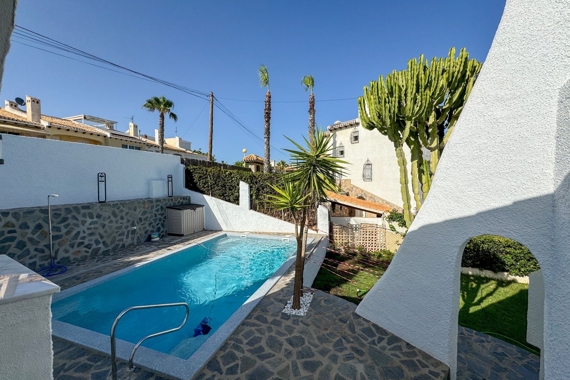 Lange Termijn Verhuur - Villa - Orihuela Costa