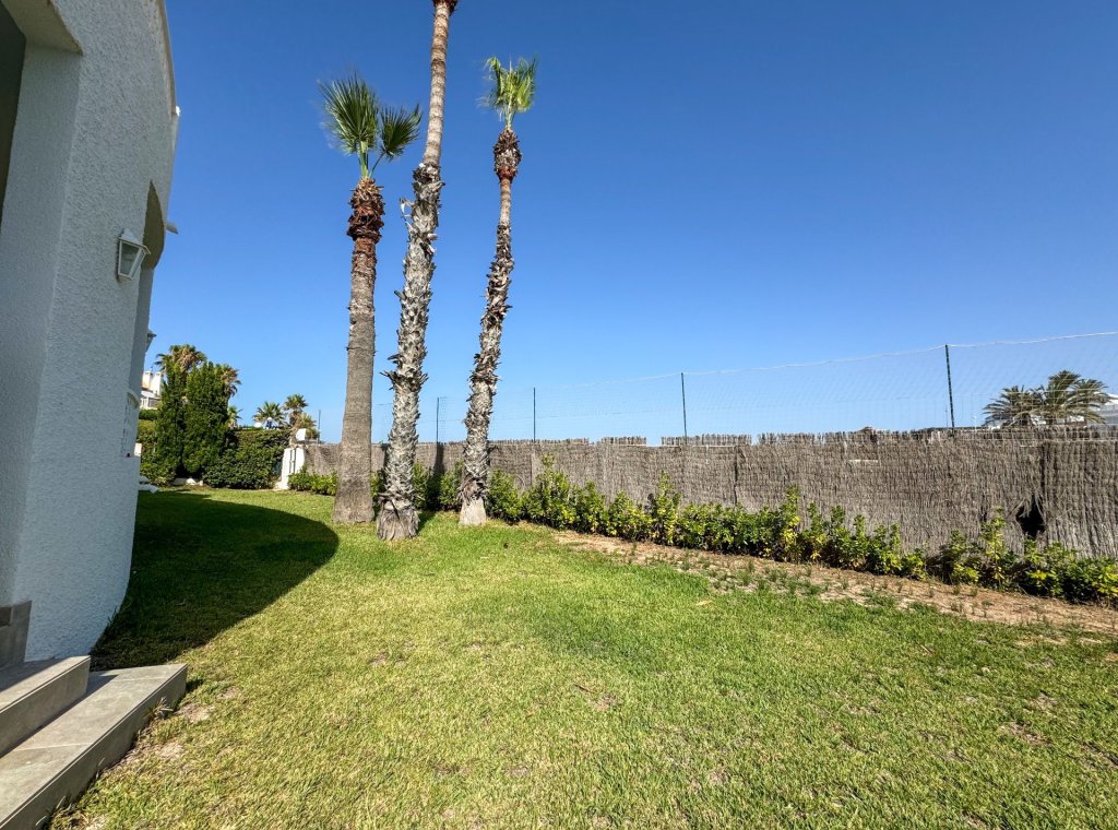 Lange Termijn Verhuur - Villa - Orihuela Costa