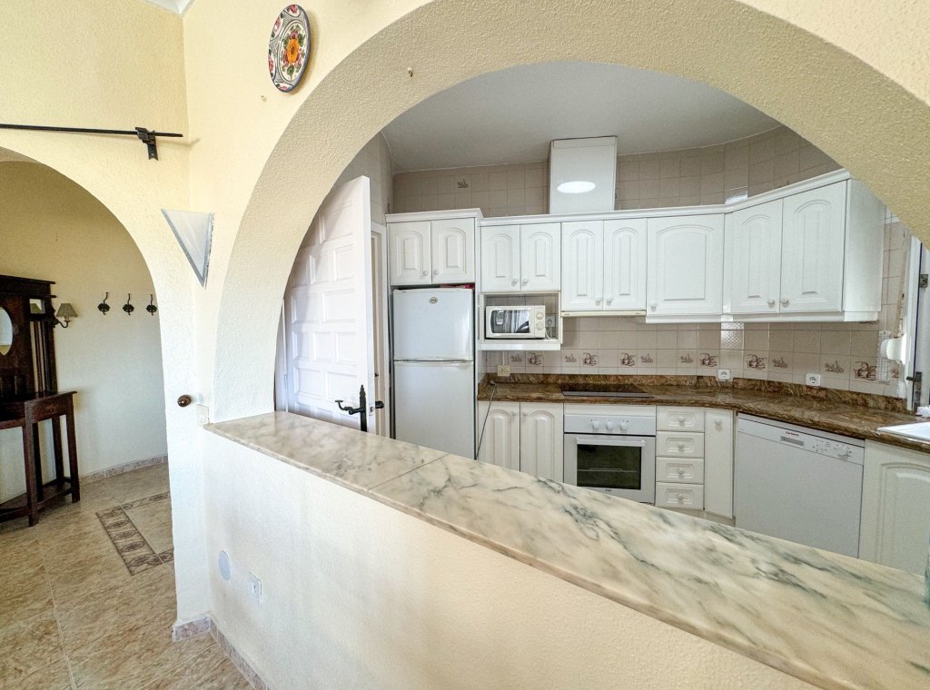 Lange Termijn Verhuur - Villa - Orihuela Costa