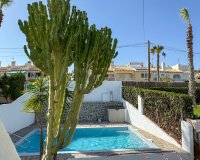 Lange Termijn Verhuur - Villa - Orihuela Costa