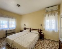 Lange Termijn Verhuur - Villa - Orihuela Costa