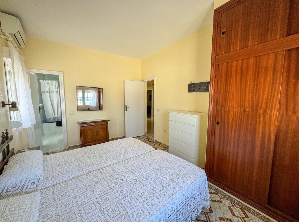Lange Termijn Verhuur - Villa - Orihuela Costa