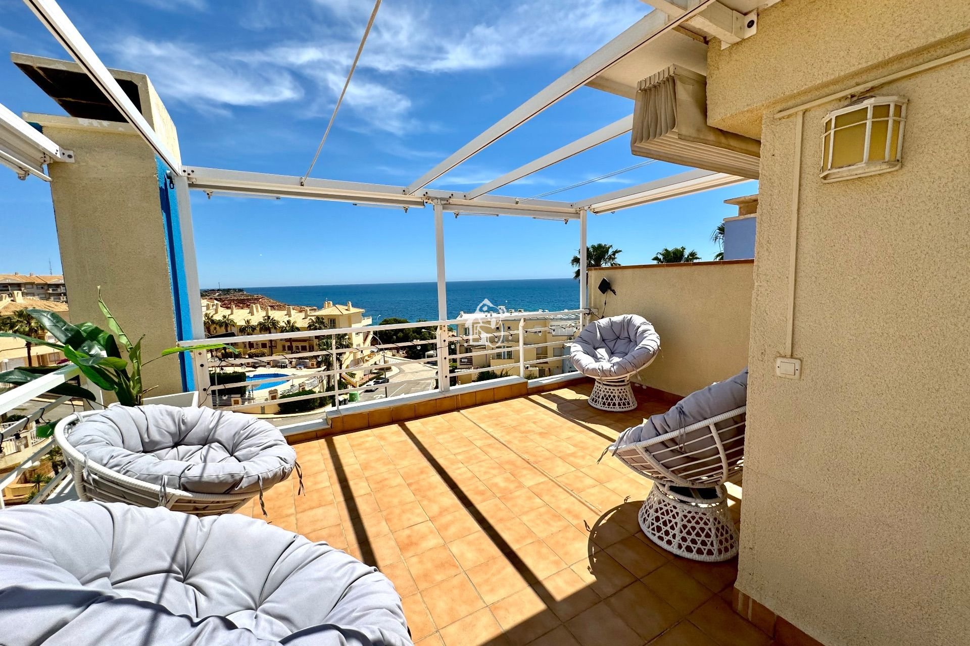 Lange Termijn Verhuur - Villa - Orihuela Costa