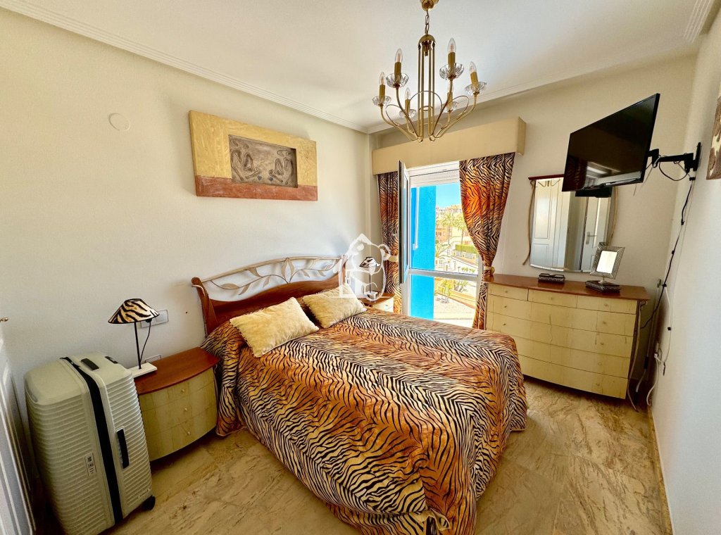 Lange Termijn Verhuur - Villa - Orihuela Costa