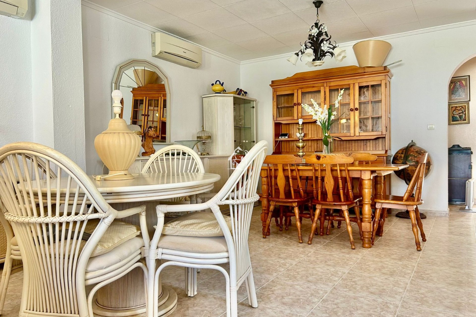 Lange Termijn Verhuur - Villa - Torrevieja - La Siesta - El Salado -  Torreta