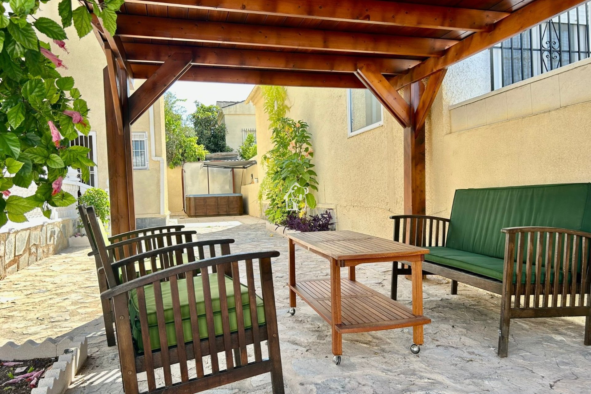 Lange Termijn Verhuur - Villa - Torrevieja - La Siesta - El Salado -  Torreta