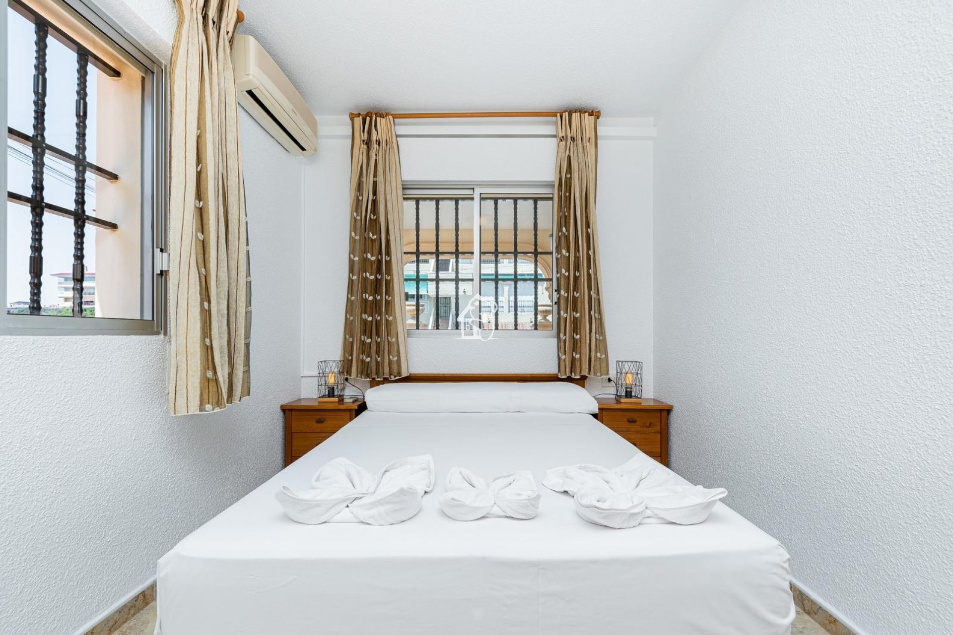 Lange Termijn Verhuur - Villa - Torrevieja - Torrelamata - La Mata