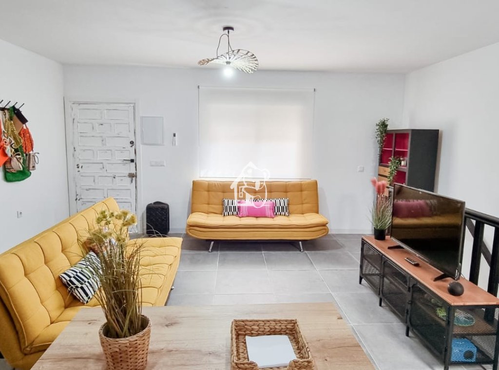 Lange Termijn Verhuur - Villa - Torrevieja - Torrelamata - La Mata